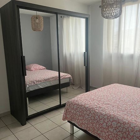 Appart T3 Proche Metro -Draps Et Serviettes Inclus 마르세유 외부 사진